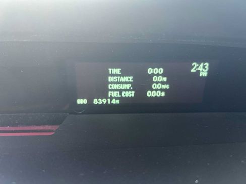 Used 2013 Toyota Prius Persona Series FWD image 10