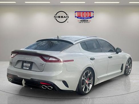 Used 2021 Kia Stinger GT2 image 3
