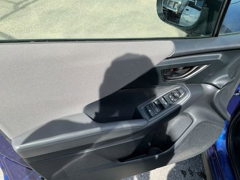 Used 2025 Subaru Crosstrek 2.0i Premium AWD/4WD image 30