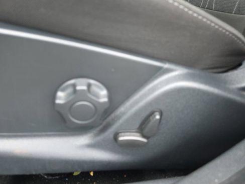 Used 2020 Ford EcoSport SE AWD/4WD image 12