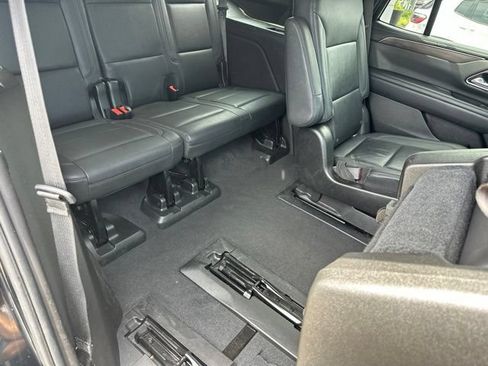 Used 2021 Chevrolet Tahoe LT w/ LT Signature Package AWD/4WD image 17