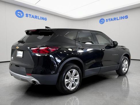 Used 2019 Chevrolet Blazer LT FWD image 9