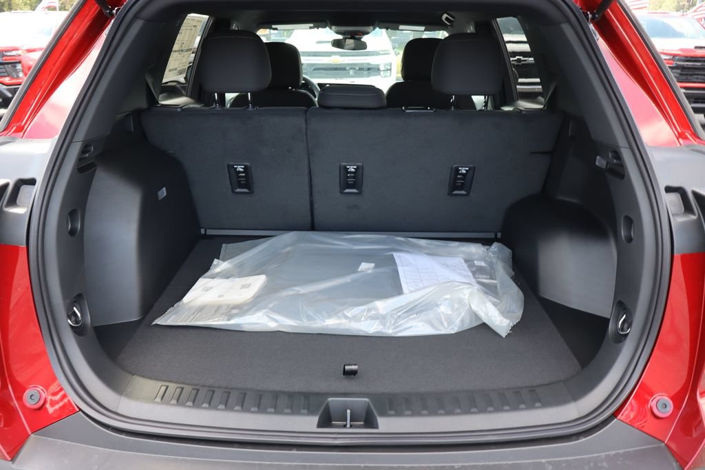 New 2027 Chevrolet Equinox LT FWD image 10
