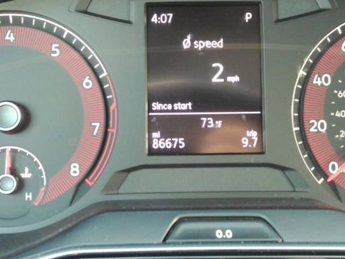 Used 2019 Volkswagen Jetta SE FWD image 38