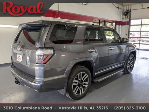 Used 2020 Toyota 4Runner Limited image 4