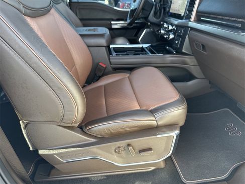 Used 2024 Ford F350 King Ranch w/ Chrome Package image 15