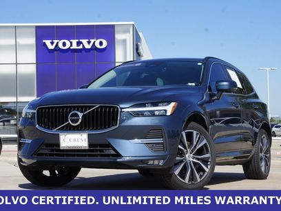 Certified 2022 Volvo XC60 B5 Momentum w/ Advanced Package