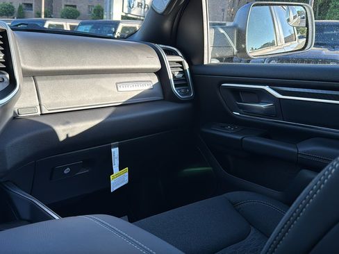 Certified 2026 RAM 1500 Big Horn AWD/4WD image 29