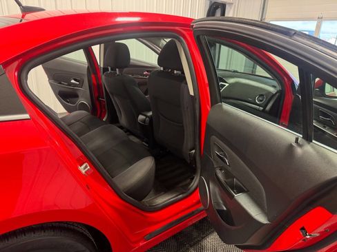 Used 2014 Chevrolet Cruze LT w/ All-Star Edition image 19