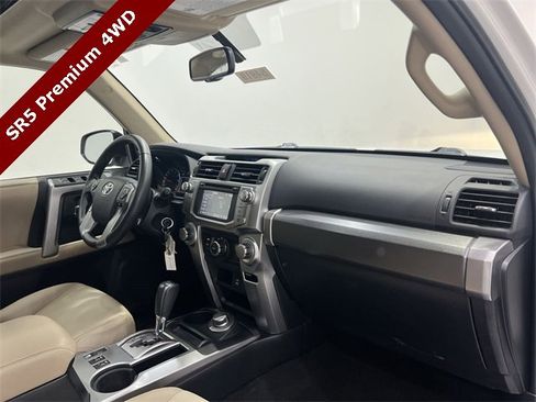 Used 2019 Toyota 4Runner SR5 Premium image 23