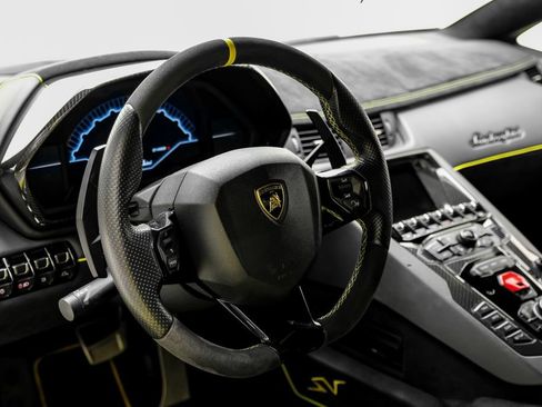 Used 2017 Lamborghini Aventador LP 750-4 Superveloce AWD/4WD image 13