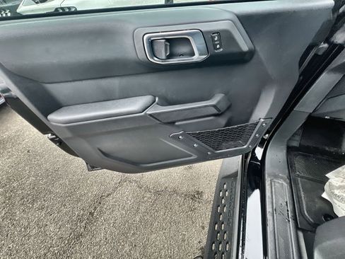 New 2025 Ford Bronco Badlands image 15