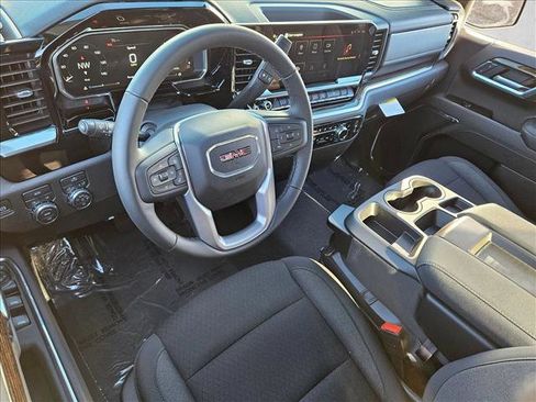 New 2026 GMC Sierra 1500 Elevation image 3