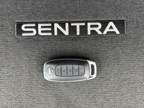 New 2026 Nissan Sentra SL FWD image 32