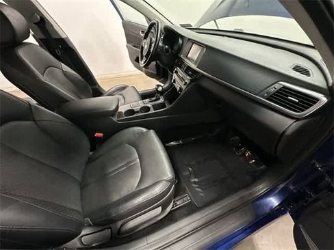Used 2018 Kia Optima EX image 20