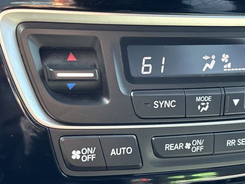 Used 2020 Honda Passport Touring image 39