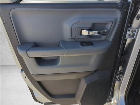 Used 2016 RAM 1500 Classic SLT RWD image 8
