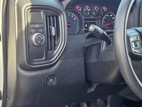 Used 2023 GMC Sierra 1500 Pro w/ Pro Value Package image 17