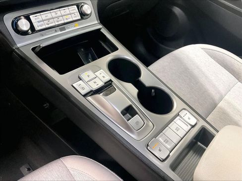 Used 2023 Hyundai Kona SEL image 21