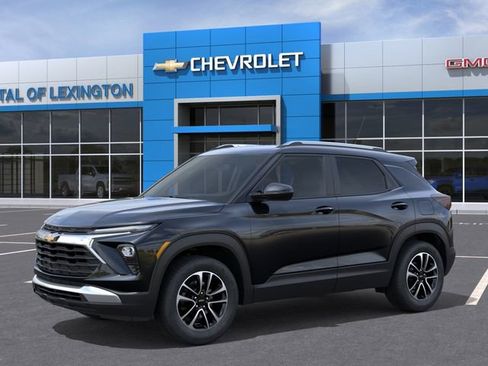 New 2026 Chevrolet TrailBlazer LT w/ Convenience Package FWD image 2