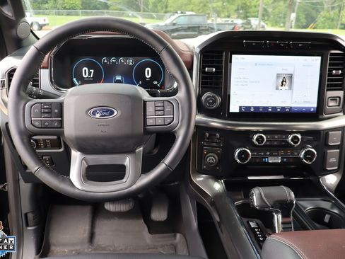 Used 2023 Ford F150 Lariat AWD/4WD image 19