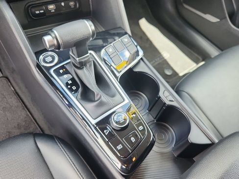 Used 2024 Kia Sportage EX AWD/4WD image 23