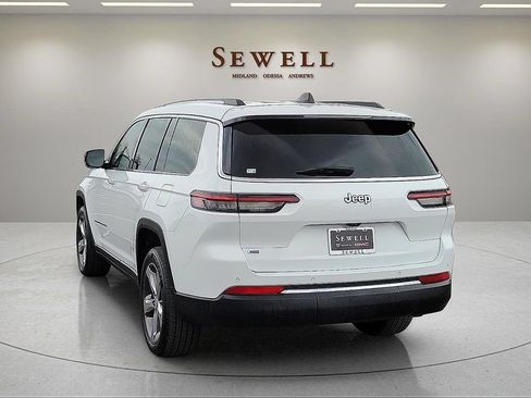 Used 2021 Jeep Grand Cherokee L Limited RWD image 3