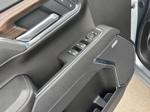 Certified 2025 Chevrolet Silverado 1500 LT Trail Boss w/ Convenience Package II AWD/4WD image 11