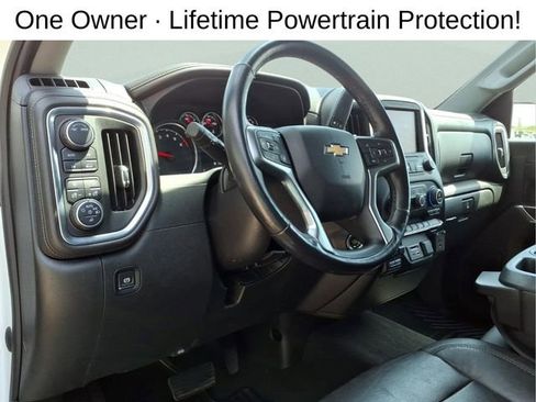 Used 2020 Chevrolet Silverado 1500 LTZ AWD/4WD image 13