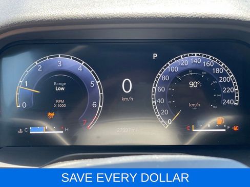 Used 2023 Jeep Grand Cherokee L Laredo RWD image 8