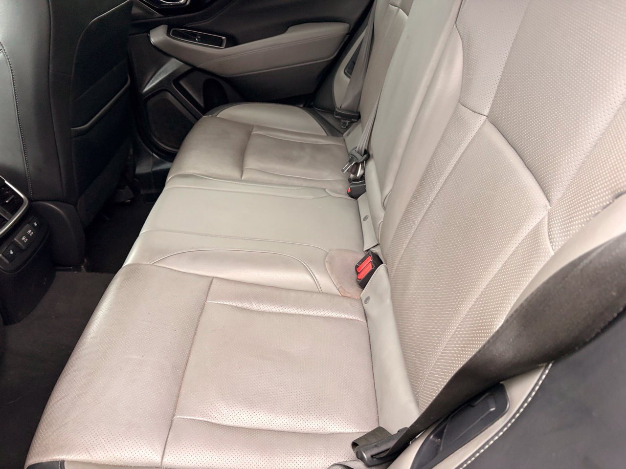 Used 2020 Subaru Outback Limited w/ Popular Package #2 AWD/4WD image 16