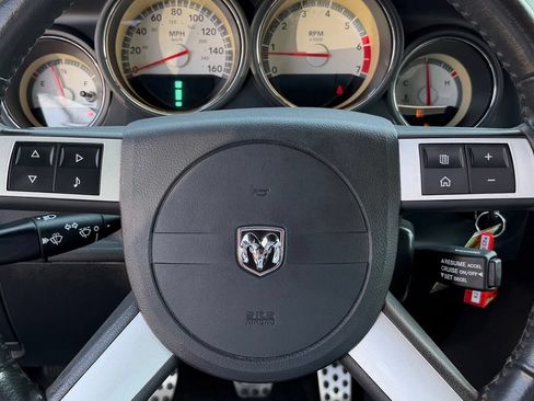 Used 2010 Dodge Challenger R/T RWD image 25