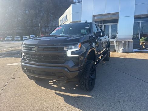 Used 2023 Chevrolet Silverado 1500 RST w/ All Star Edition Plus image 3