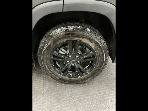 Used 2024 GMC Terrain AT4 w/ LPO, Floor Liner Package AWD/4WD image 38