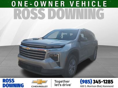 Used 2025 Chevrolet Traverse LT