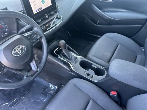 Used 2024 Toyota Corolla LE FWD image 11