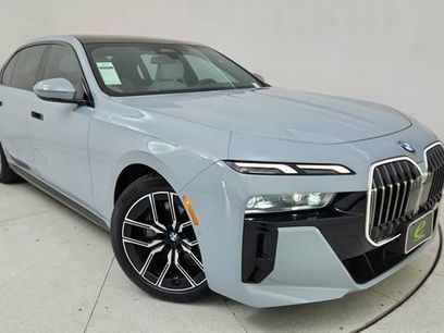 Used 2025 BMW 740i xDrive w/ Premium Package