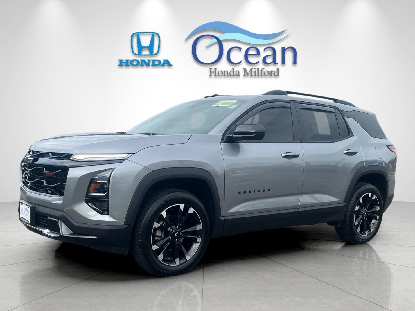 Used 2026 Chevrolet Equinox RS FWD image 7