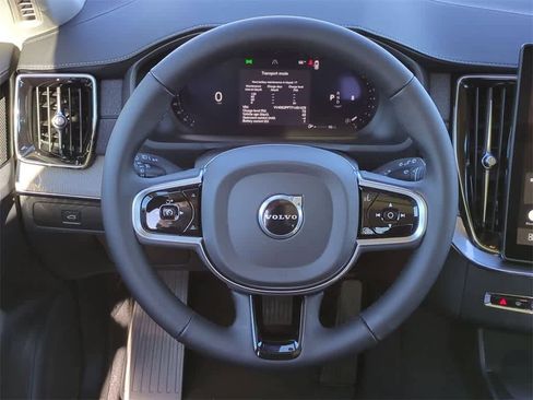 New 2026 Volvo XC90 B6 Ultra image 22