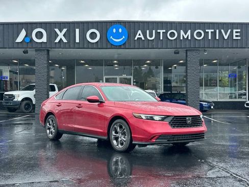 Used 2023 Honda Accord EX image 1