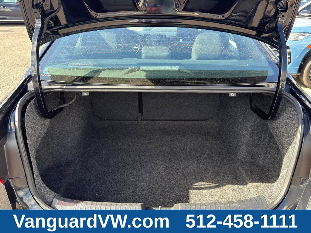 Used 2025 Volkswagen Jetta Sport FWD image 7