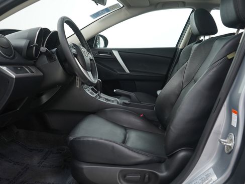 Used 2011 MAZDA MAZDA3 s Grand Touring image 22