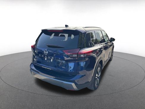 Used 2026 Nissan Rogue SL FWD image 8
