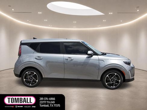 Used 2024 Kia Soul EX FWD image 8