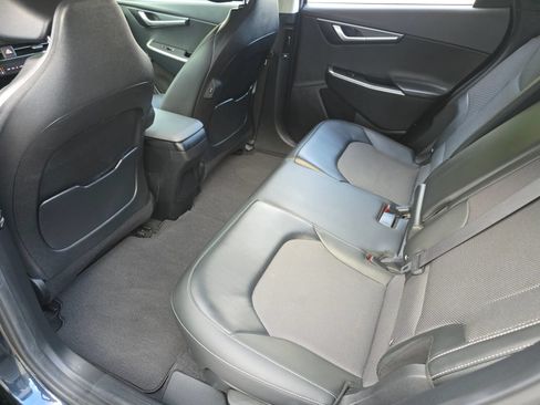 Used 2022 Kia EV6 Light RWD image 31