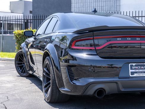 Used 2022 Dodge Charger Scat Pack RWD image 10