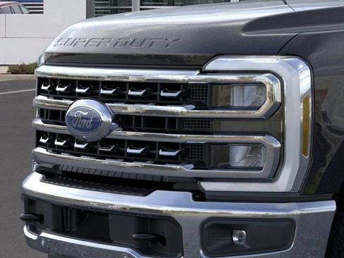 New 2025 Ford F350 Lariat w/ Lariat Ultimate Package image 17