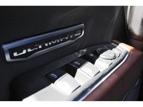 Used 2024 GMC Sierra 1500 Denali Ultimate AWD/4WD image 19
