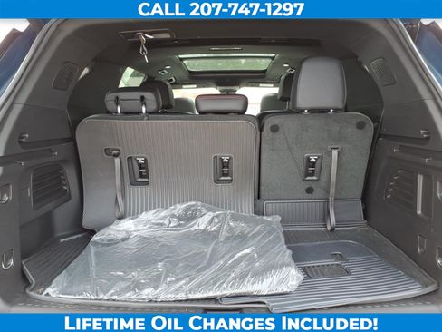 Used 2026 Chevrolet Traverse Z71 w/ Driver Confidence Package AWD/4WD image 10