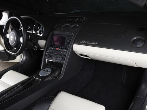 Used 2008 Lamborghini Gallardo AWD/4WD image 16